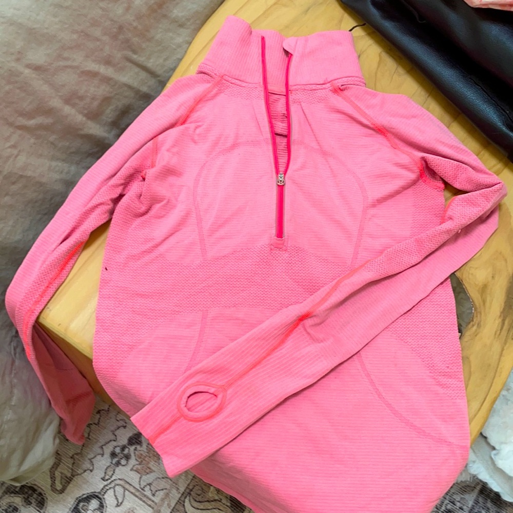 Lululemon peach long sleeve zip neck jogger with thumb holes